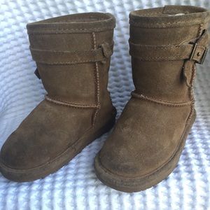 BearPaw Tan Suede Toddler 9 Boots